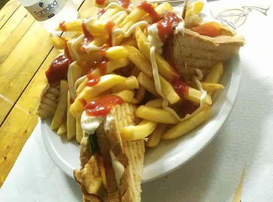 Caracajada Pub Pizzeria